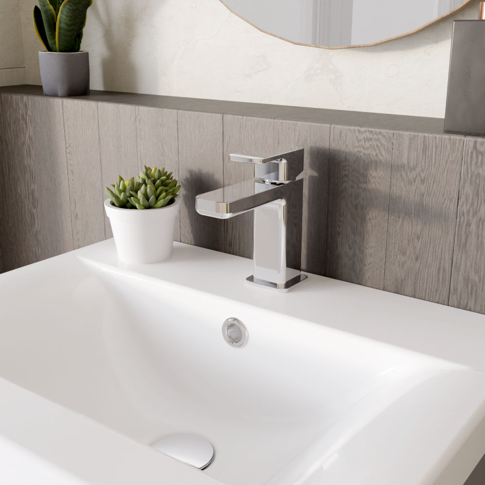 Balterley fireclay kitchen sink in modern kitchen